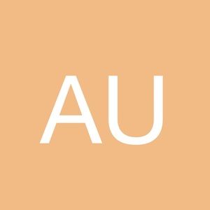 Meet your Posher, Aly